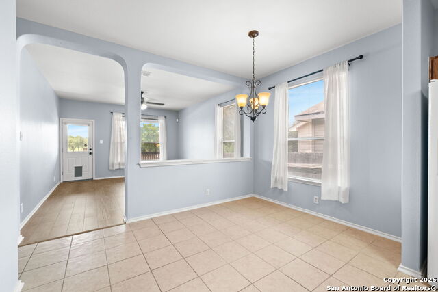 Listing photo id 9 for 5638 Arcadia Park