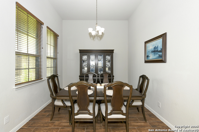 Image 11 of 42 For 22630 Carriage Blf