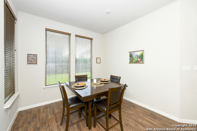 Image 23 of 42 For 22630 Carriage Blf