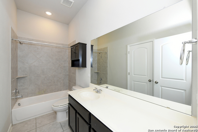 Image 35 of 42 For 22630 Carriage Blf