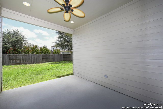 Image 36 of 42 For 22630 Carriage Blf