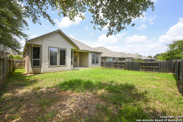 Image 42 of 42 For 22630 Carriage Blf