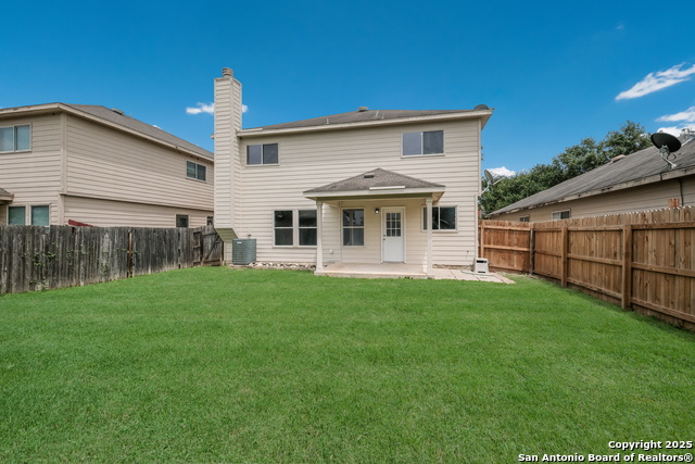 Listing photo id 31 for 7827 Oakdale Park