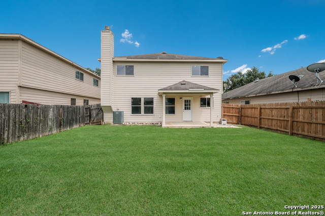 Listing photo id 32 for 7827 Oakdale Park