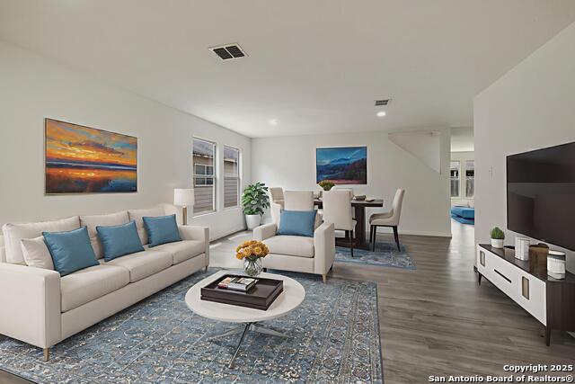 Listing photo id 3 for 7827 Oakdale Park