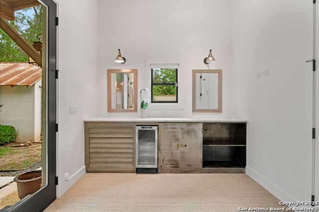 Image 22 of 41 For 509 W Austin St