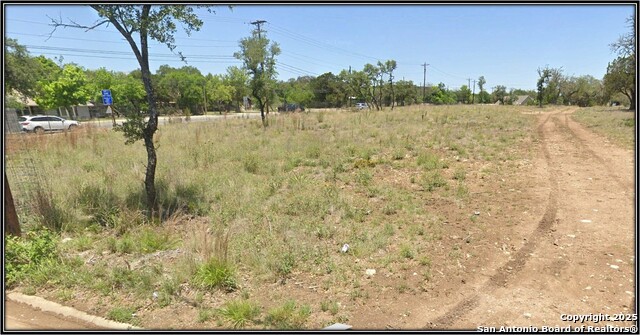 Image 2 of 4 For 515 Harper Rd