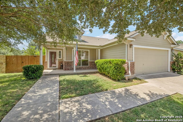Listing photo id 1 for 202 Willow Grove