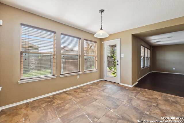 Image 13 of 46 For 7503 Copper Meadow