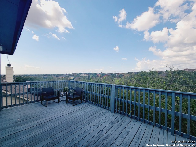 Listing photo id 20 for 59 Roan Heights