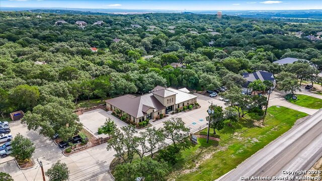 Listing photo id 23 for 19269 Fm 2252 200