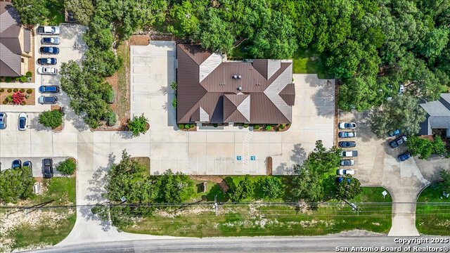 Listing photo id 29 for 19269 Fm 2252 200