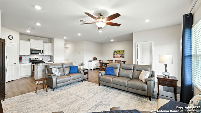 Image 10 of 38 For 1301 Parkwood