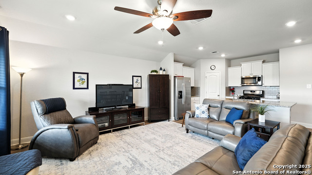 Image 12 of 38 For 1301 Parkwood