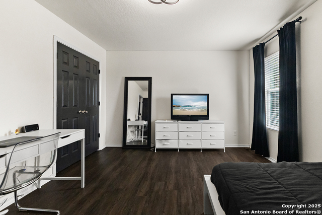 Listing photo id 14 for 12010 Amber Vista