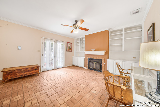 Image 15 of 30 For 205 Larkwood