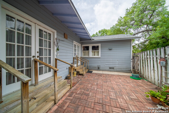 Image 26 of 30 For 205 Larkwood