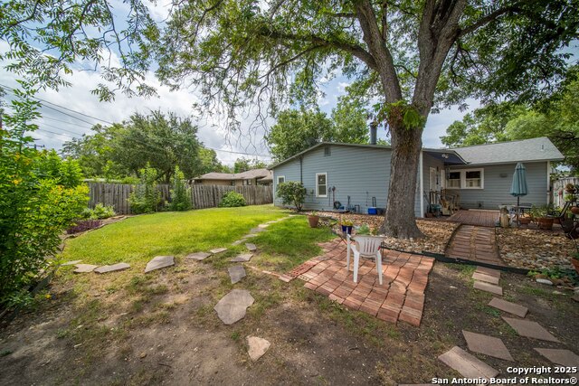 Image 30 of 30 For 205 Larkwood