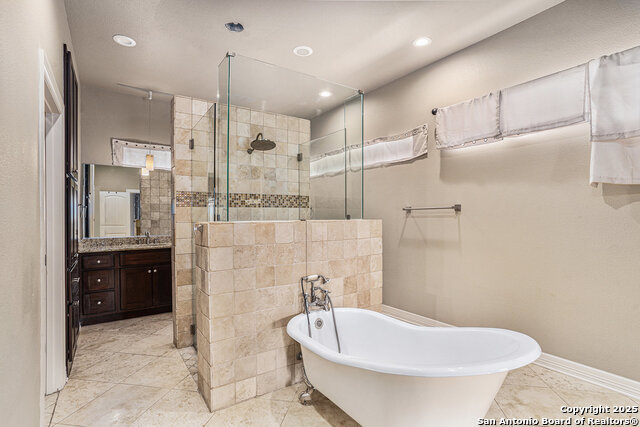 Image 25 of 39 For 2814 Comal Springs