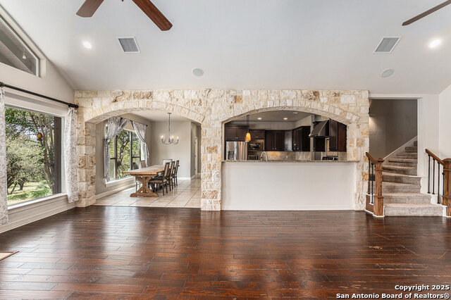 Image 8 of 39 For 2814 Comal Springs