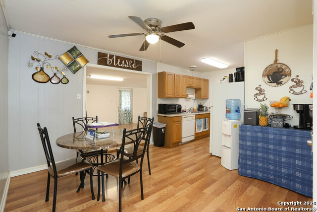 Image 7 of 32 For 246 Flintstone Ln