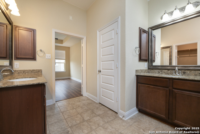 Listing photo id 15 for 3178 Daisy Meadow