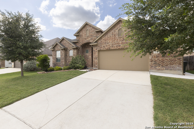 Listing photo id 0 for 3178 Daisy Meadow