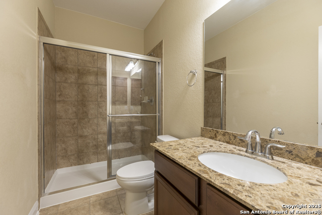 Listing photo id 21 for 3178 Daisy Meadow