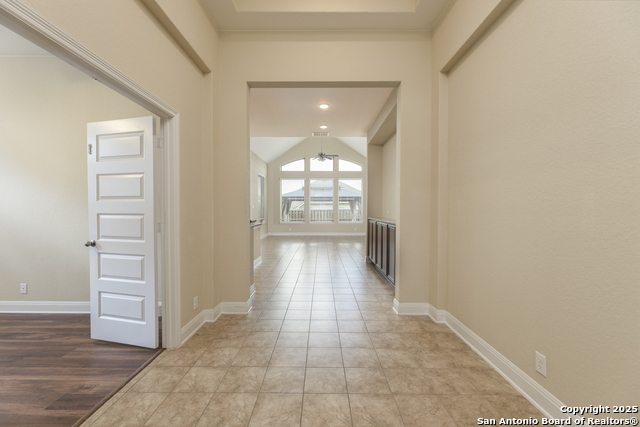 Listing photo id 27 for 3178 Daisy Meadow