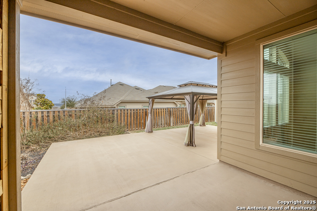 Listing photo id 34 for 3178 Daisy Meadow