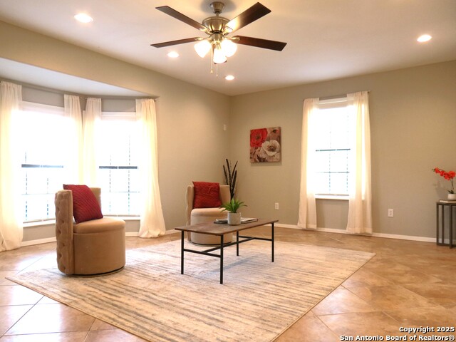 Image 2 of 17 For 226 River Bluff