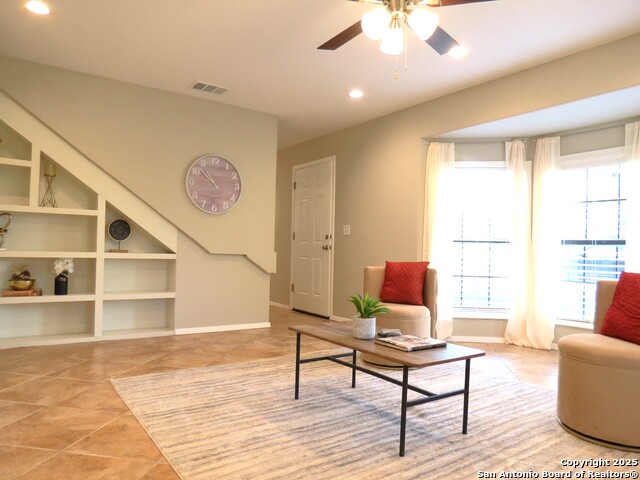 Image 3 of 17 For 226 River Bluff