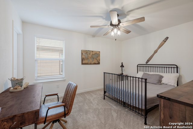 Listing photo id 21 for 627 Anthem Ln