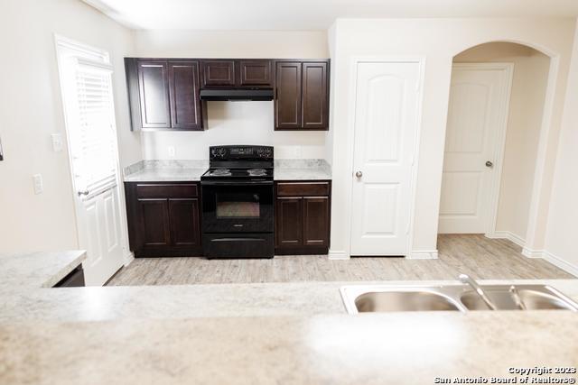 Image 6 of 11 For 8223 Tesoro Hills