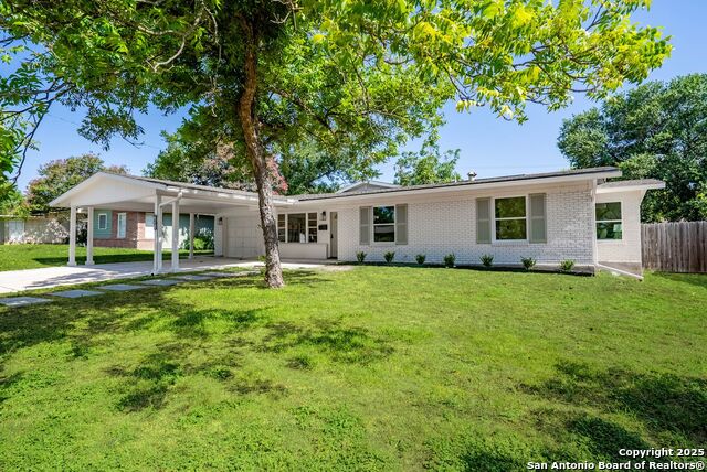 Image 2 of 43 For 331 Waxwood Lane