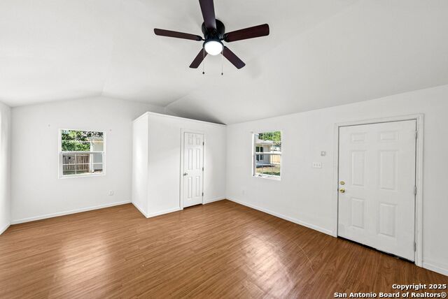Image 34 of 43 For 331 Waxwood Lane