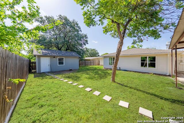Image 41 of 43 For 331 Waxwood Lane