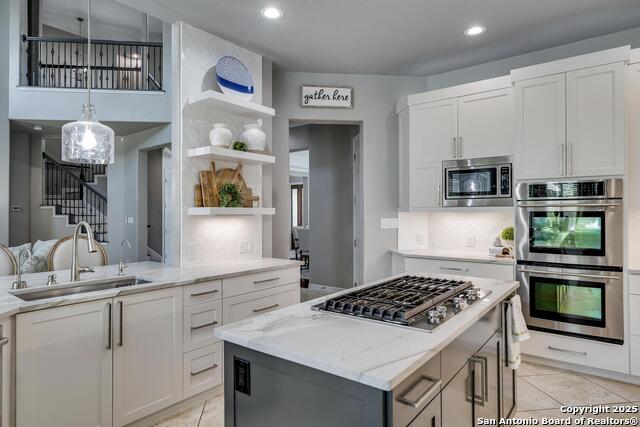 Listing photo id 14 for 710 Rio Springs