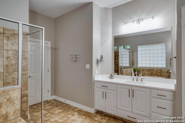 Listing photo id 23 for 710 Rio Springs