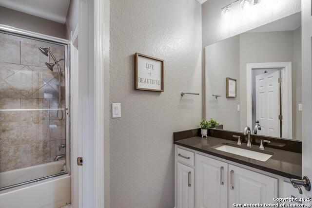 Listing photo id 29 for 710 Rio Springs