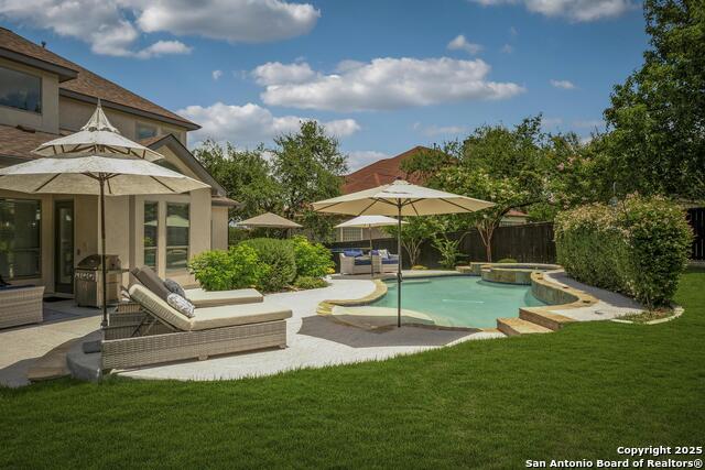 Listing photo id 38 for 710 Rio Springs