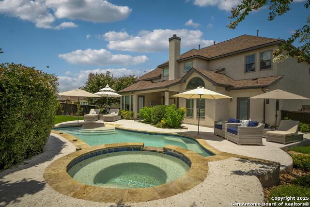 Listing photo id 39 for 710 Rio Springs