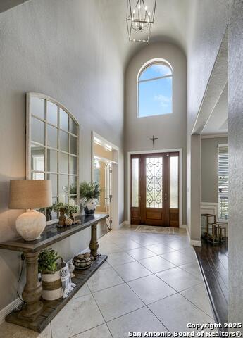 Listing photo id 3 for 710 Rio Springs