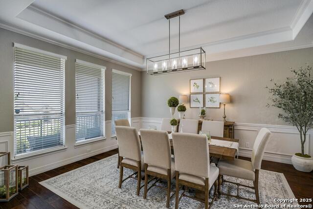 Listing photo id 4 for 710 Rio Springs