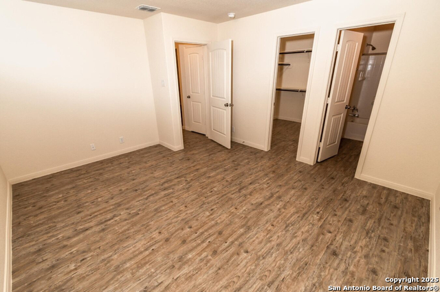 Image 7 of 11 For 8714 Tesoro Hills