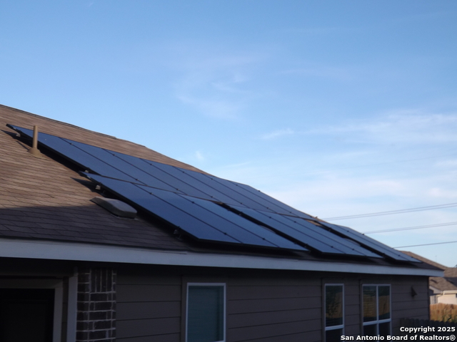 Listing photo id 21 for 3618 Manoway Bay