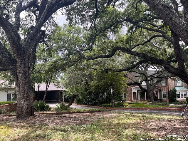 Image 5 of 10 For 430 Morningside Drive