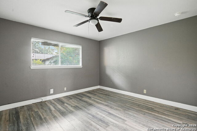 Image 16 of 20 For 6815 Spring Lark