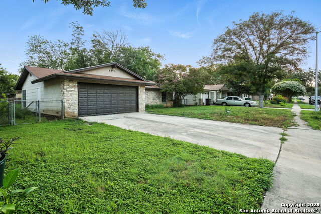 Image 2 of 20 For 6815 Spring Lark