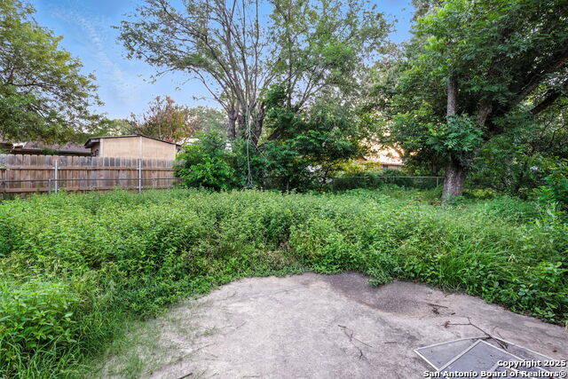 Image 20 of 20 For 6815 Spring Lark